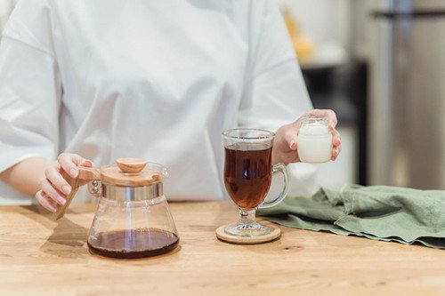 武漢發(fā)出首列至莫斯科的茶葉出口專(zhuān)列